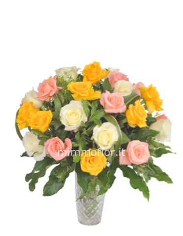Bouquet di rose ssortite (12 steli)